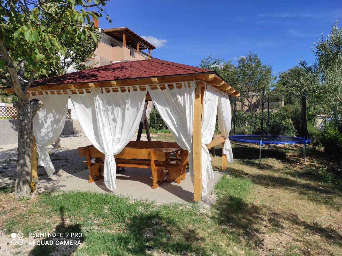 Kuca Za Odmor Lucija Apartment Vrana  Exterior photo