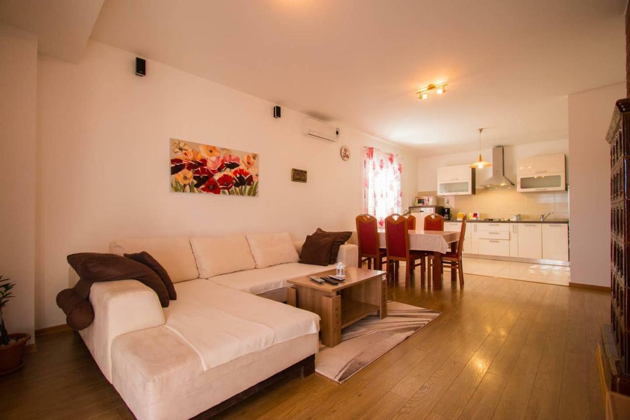 Kuca Za Odmor Lucija Apartment Vrana  Exterior photo